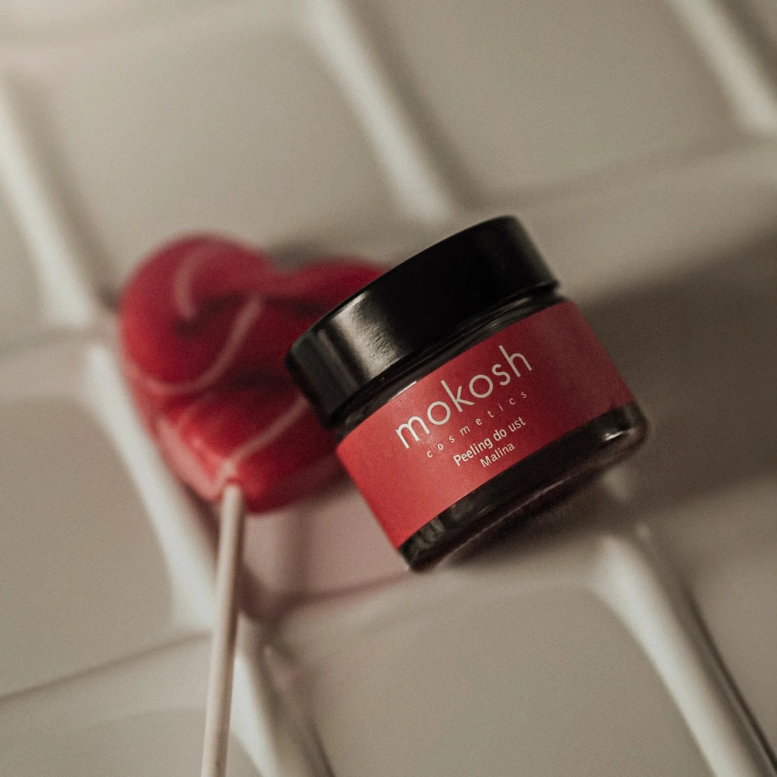 Peeling-maska do ust Malina | 15 ml | Mokosh