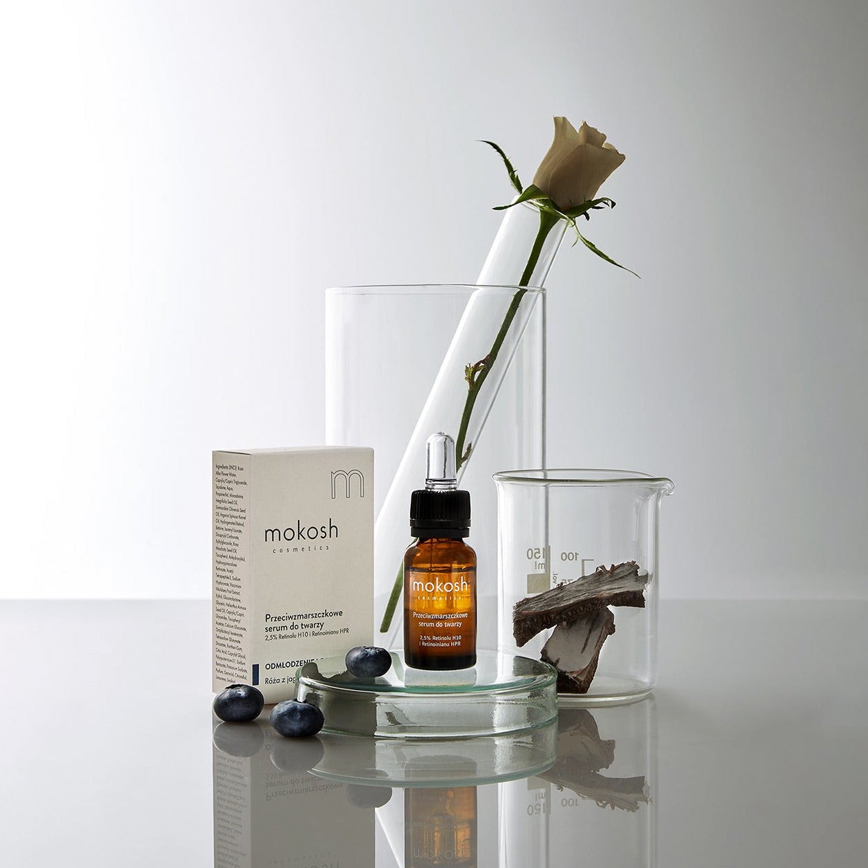 Przeciwzmarszczkowe serum do twarzy 2,5% Retinolu H10 i Retinoinianu HPR Róża z jagodą | 10 ml | Mokosh
