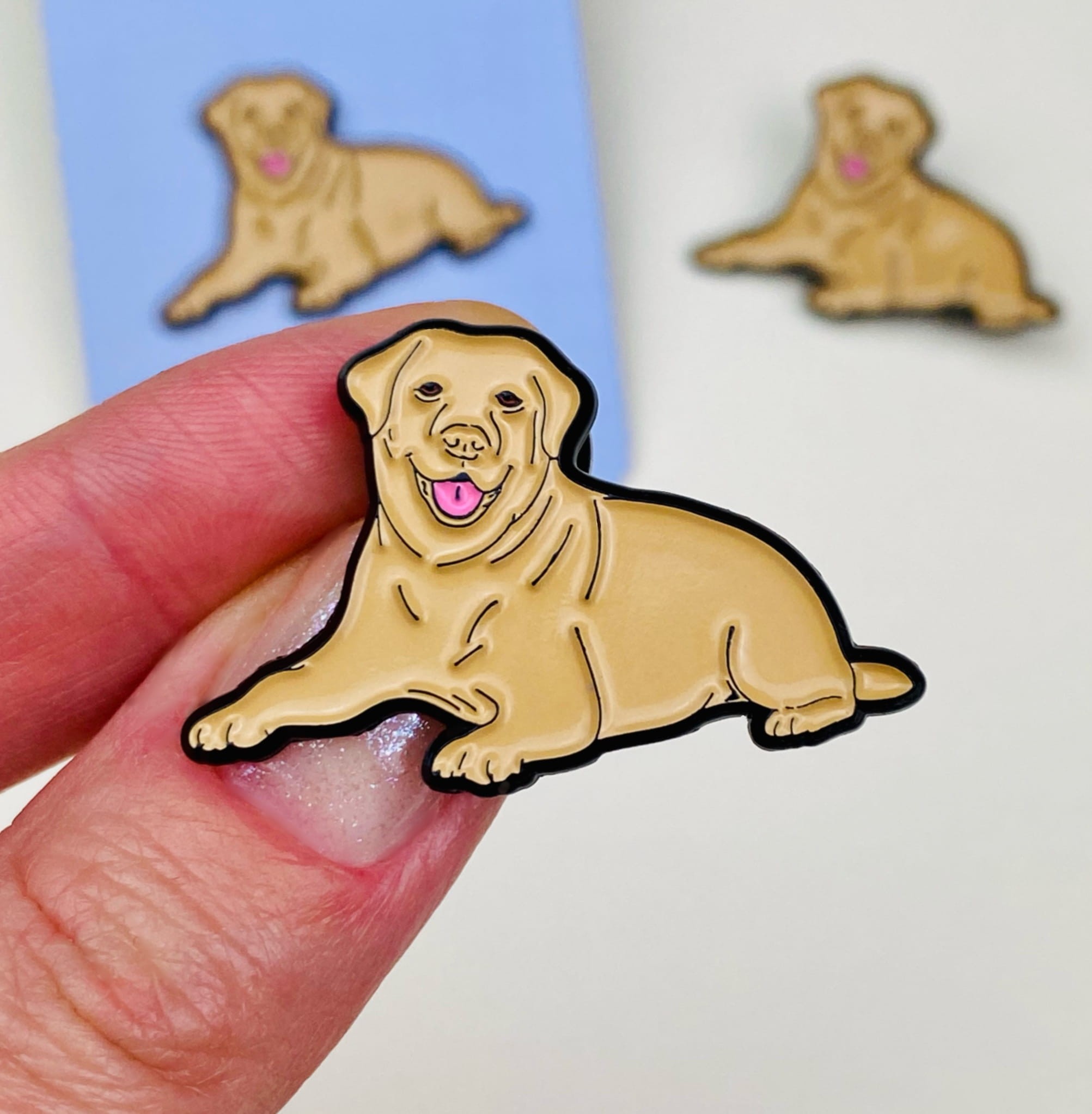 Pin Labrador Light | Paw Generation