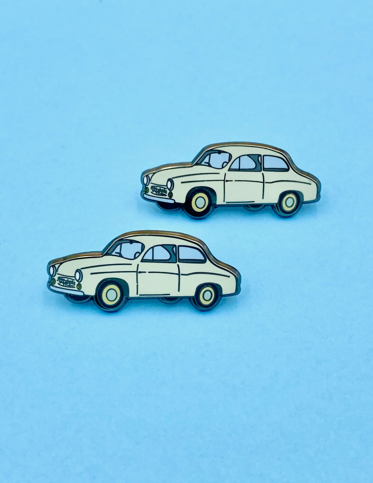 Pin Syrena | Paw Generation