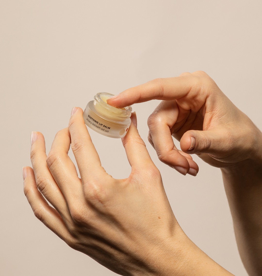 Lip Lip Hooray! kojący balsam do ust słodkie mango | 7ml | Resibo