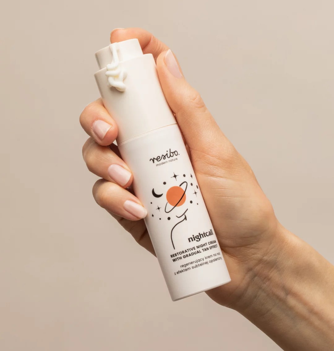 NIGHTCALL regenerujący krem na noc z efektem subtelnej opalenizny | 50 ml | Resibo