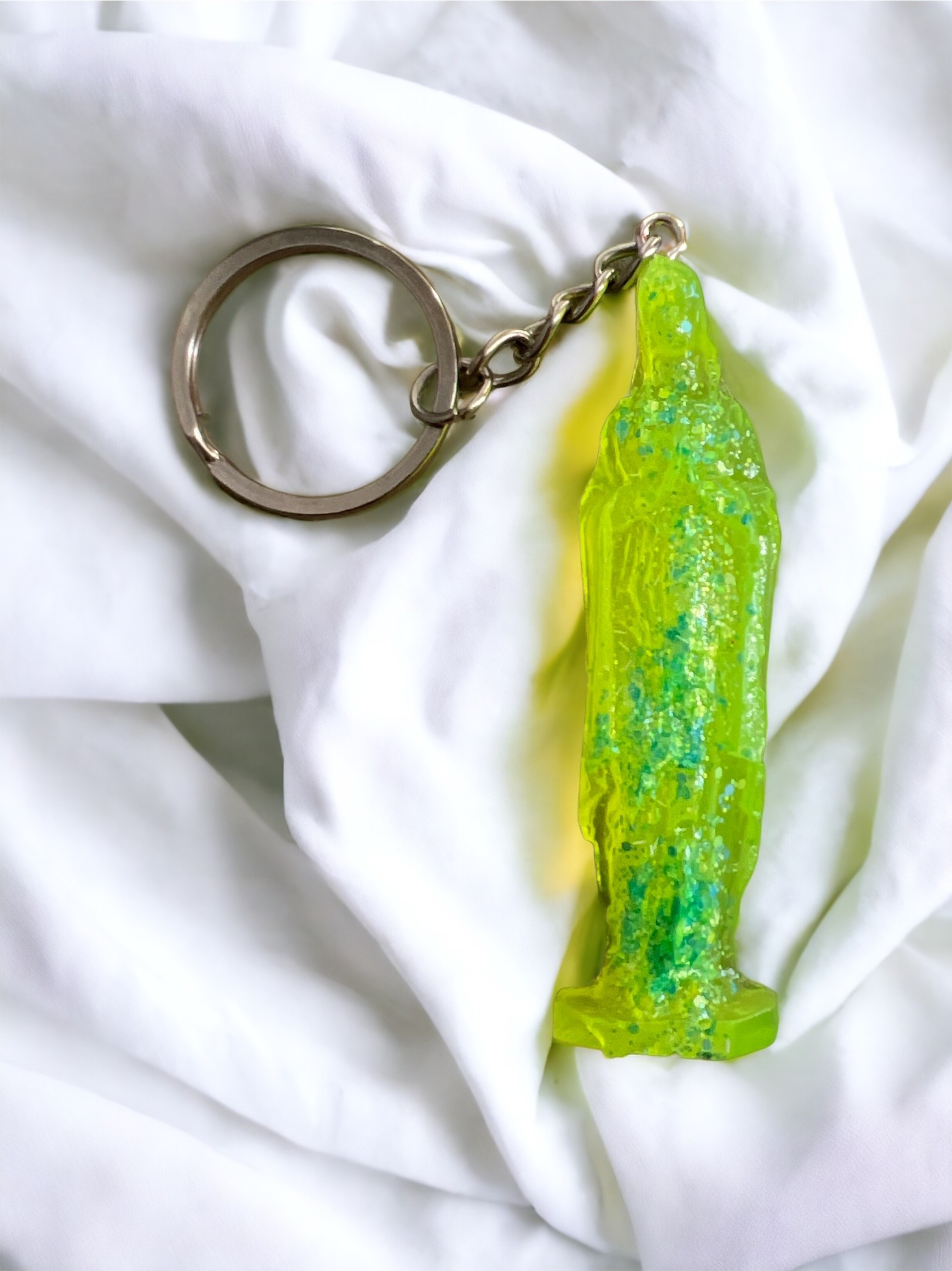 Brelok Matka Boska Emerald Sparkle Sentinel | her holliness