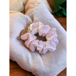 Jedwabna gumka do włosów scrunchie MAXI mleczny beż Dotyk Jedwabiu