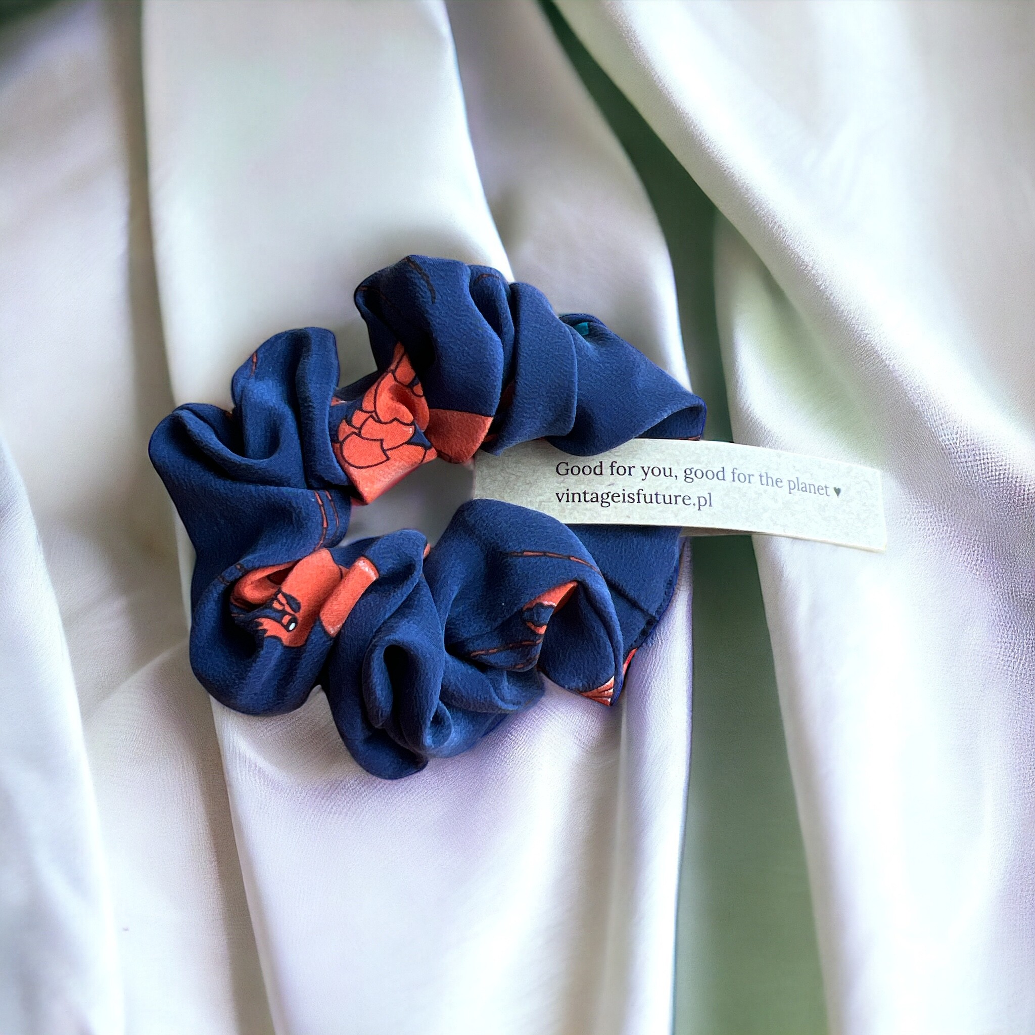 Jedwabna gumka do włosów scrunchie Nautical Ember