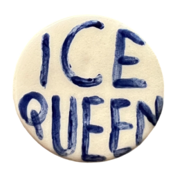 Ceramiczny Magnes na Lodówkę "ICE QUEEN"