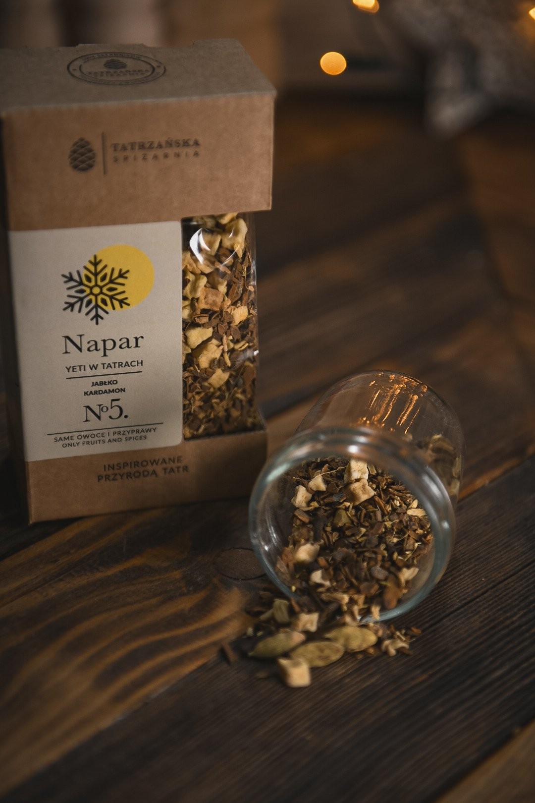 Napar Yeti w Tatrach | jabłko, cynamon, imbir, kardamon | 120 g