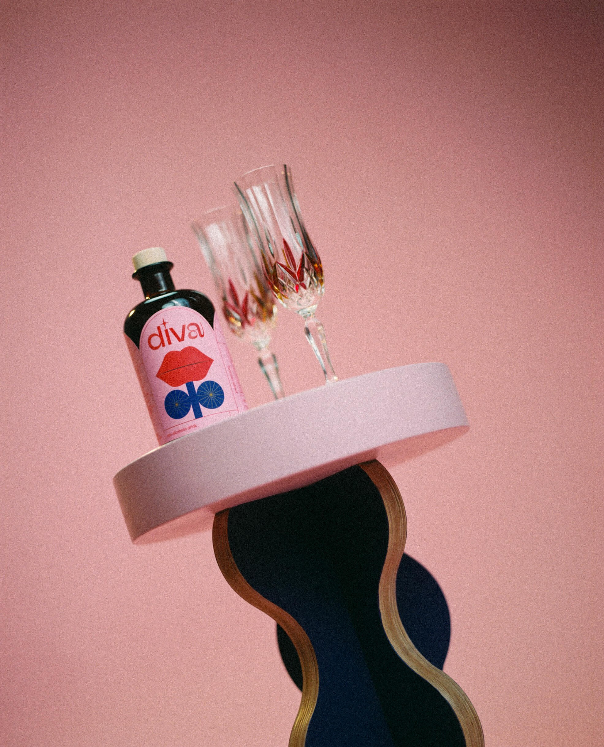 Diva Social Elixir | 500 ml | Baza do Mocktaili z Adaptogenami i Brokatem Jadalnym