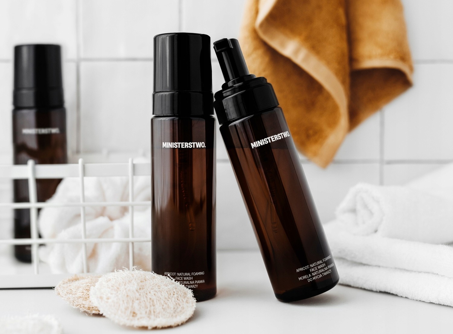 Morela – naturalna pianka do mycia twarzy | 200 ml | Ministerstwo Dobrego Mydła