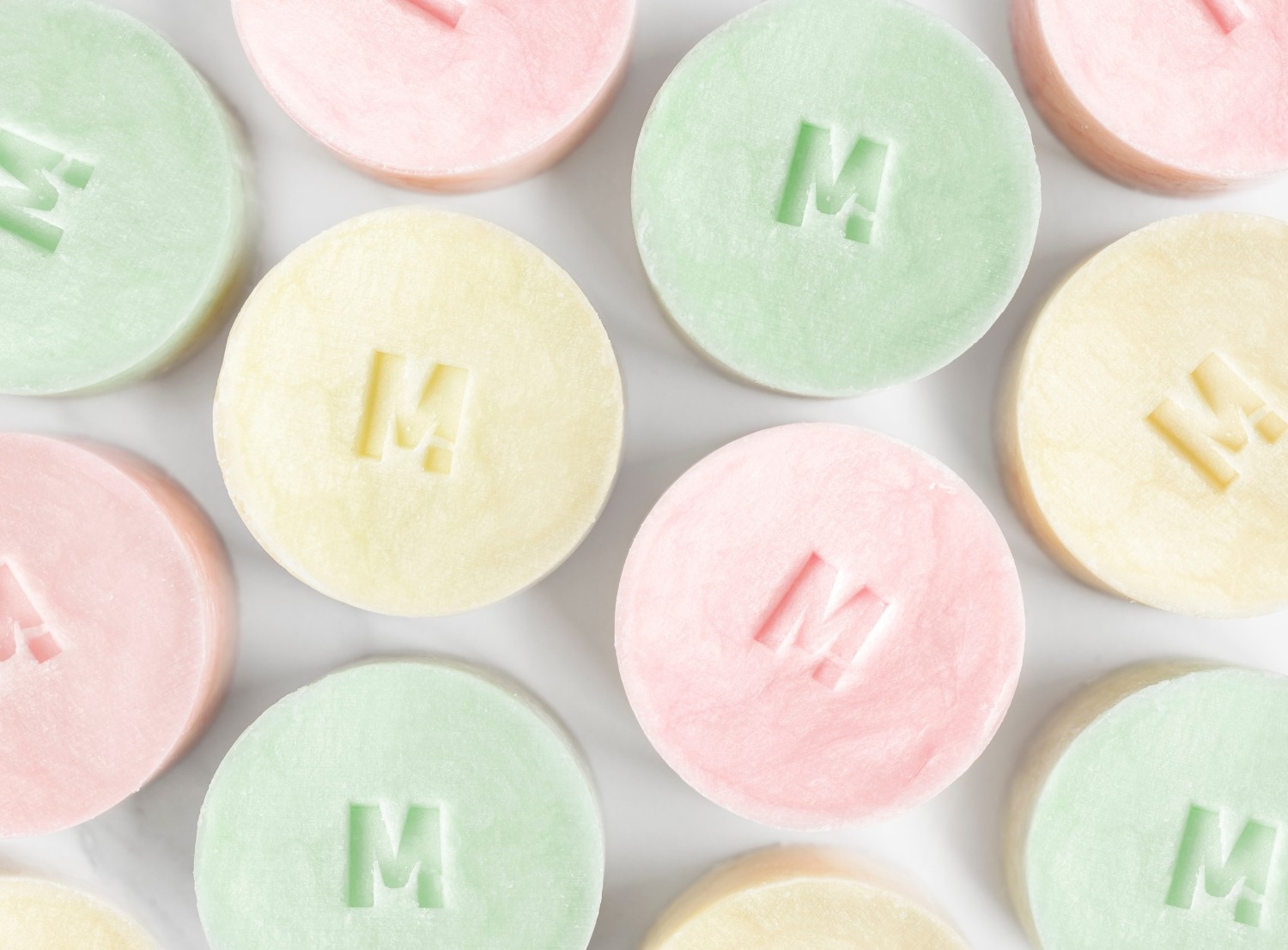 Szamponowy tryb wyjazdowy – 3 szampony + puszka | Ministerstwo