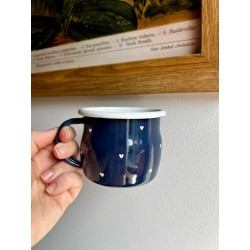 Kubek emaliowany granatowy w białe serca | retro ręcznie malowany 330 ml