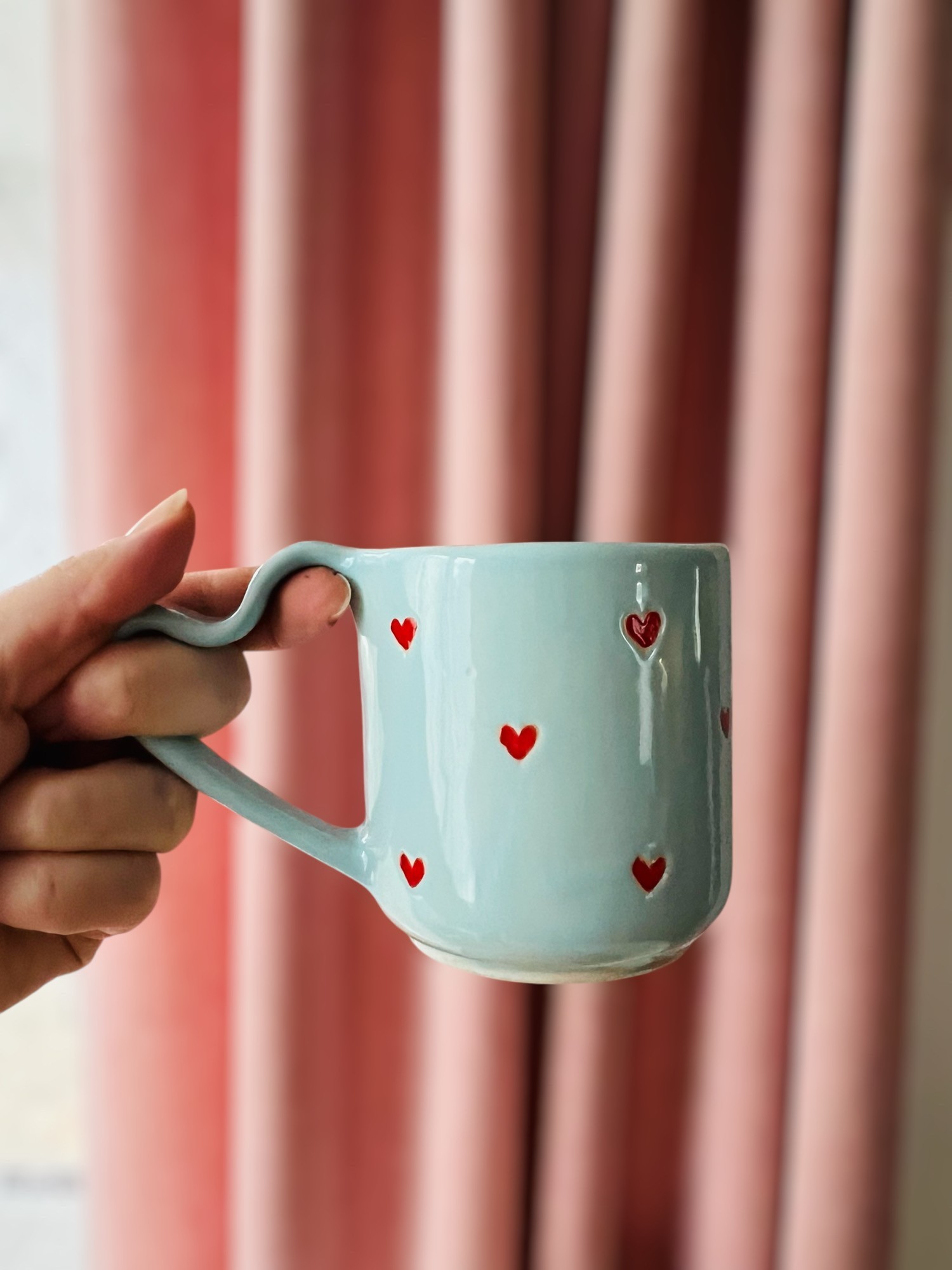 Kubek z uchem w kształcie serca – błękitny | Rękodzieło Naturalnie Studio