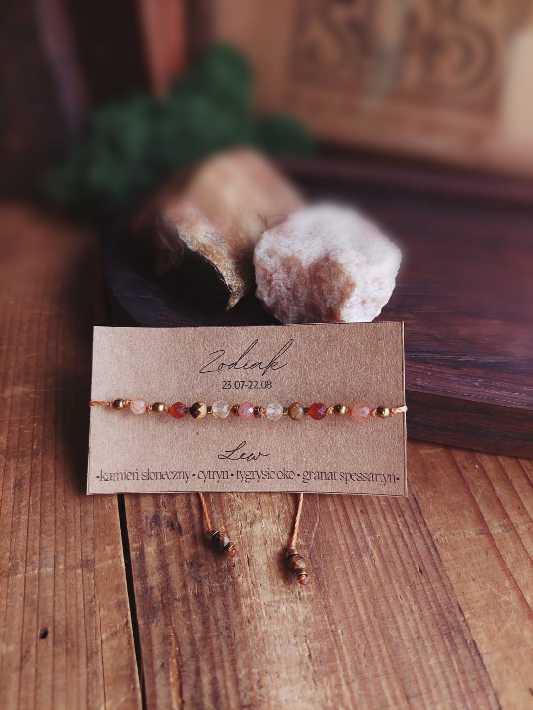 Bransoletka zodiakalna Lew – kamień słoneczny, granat, cytryn