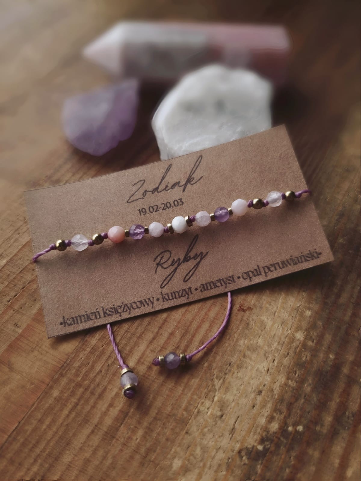 Bransoletka zodiakalna Ryby – kunzyt, ametyst, opal, księżycowy