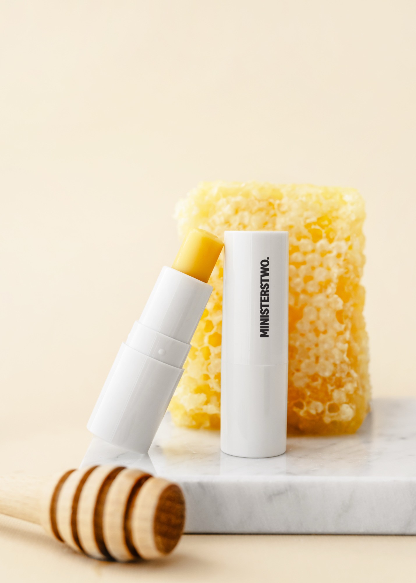 Miód – pomadka do ust | 4,5 g | Ministerstwo Dobrego Mydła