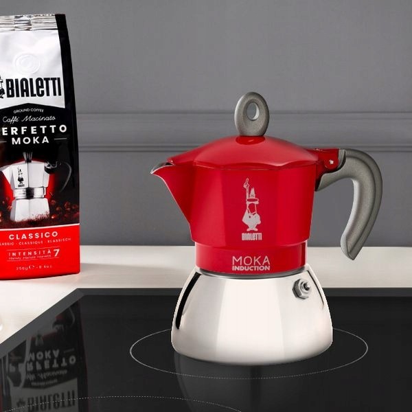 Bialetti New Moka Induction 4tz czerwona | Kawiarka na indukcję 150 ml