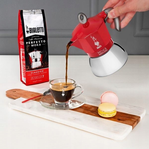 Bialetti New Moka Induction 4tz czerwona | Kawiarka na indukcję 150 ml