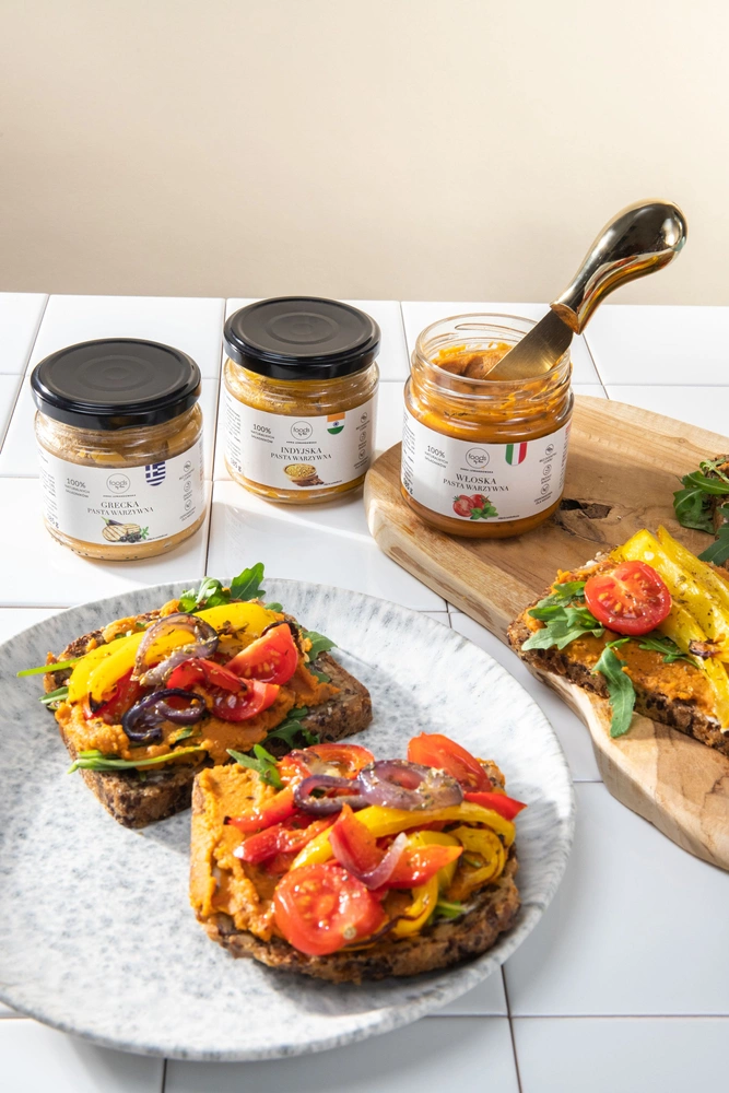 Pasta warzywna włoska | 165 g | Foods by Ann – z ciecierzycą i pomidorami